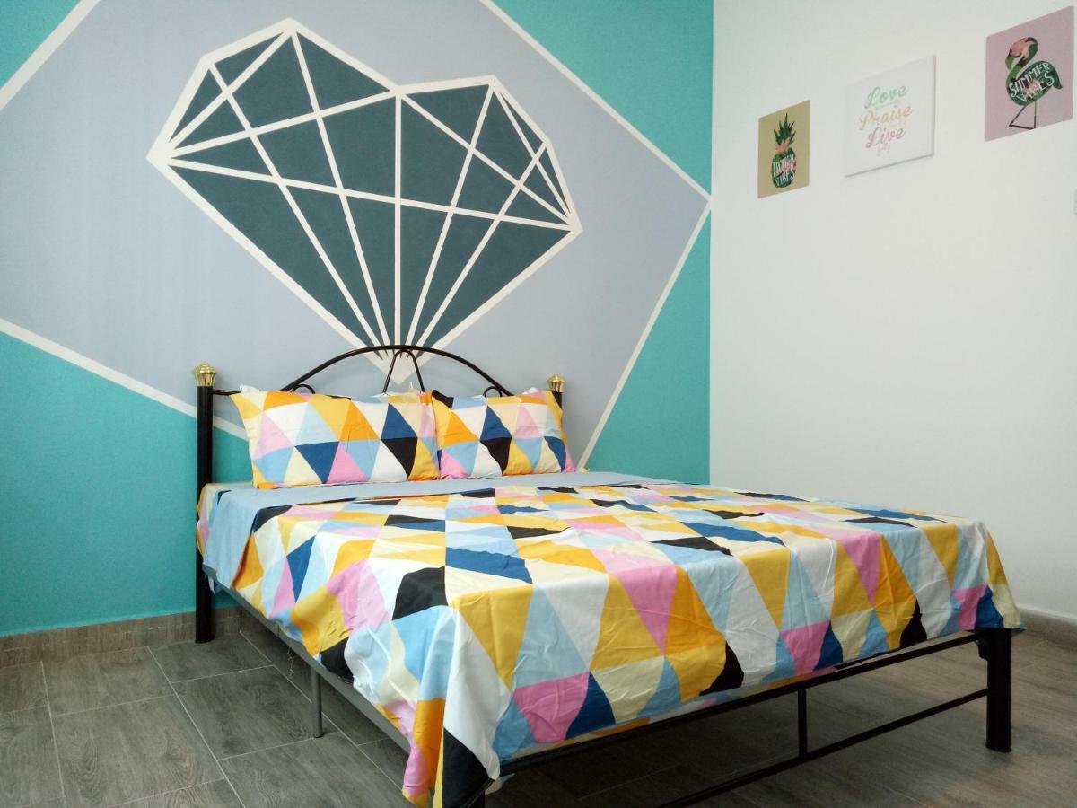 Icolor Home & Stay Ch5 Tanah Rata Exteriör bild