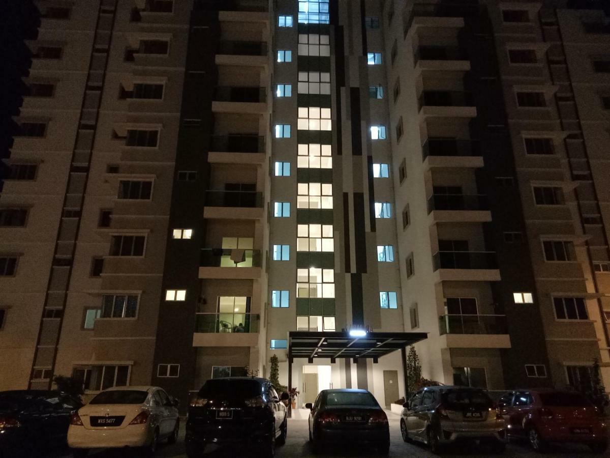 Icolor Home & Stay Ch5 Tanah Rata Exteriör bild